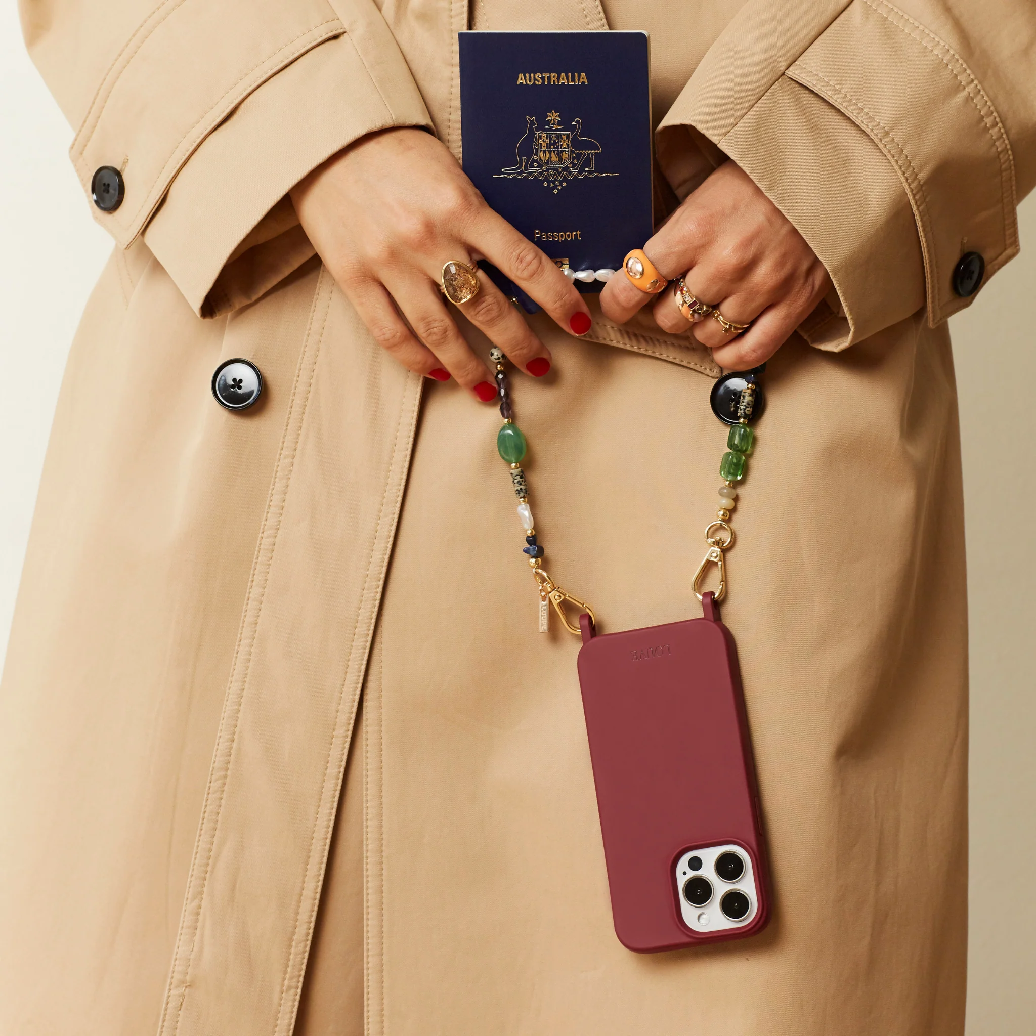Isla Sol Phone Wristlet - Image 11