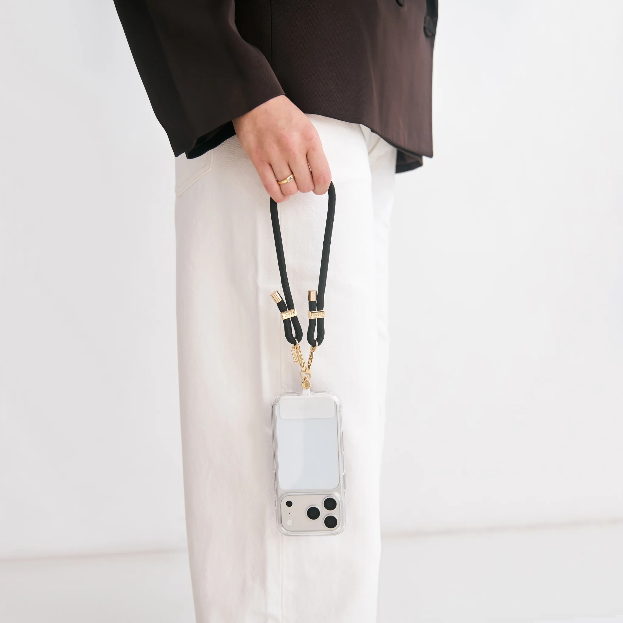 Clear Case + Universal Patch + Mystique Black Wristlet - Image 9