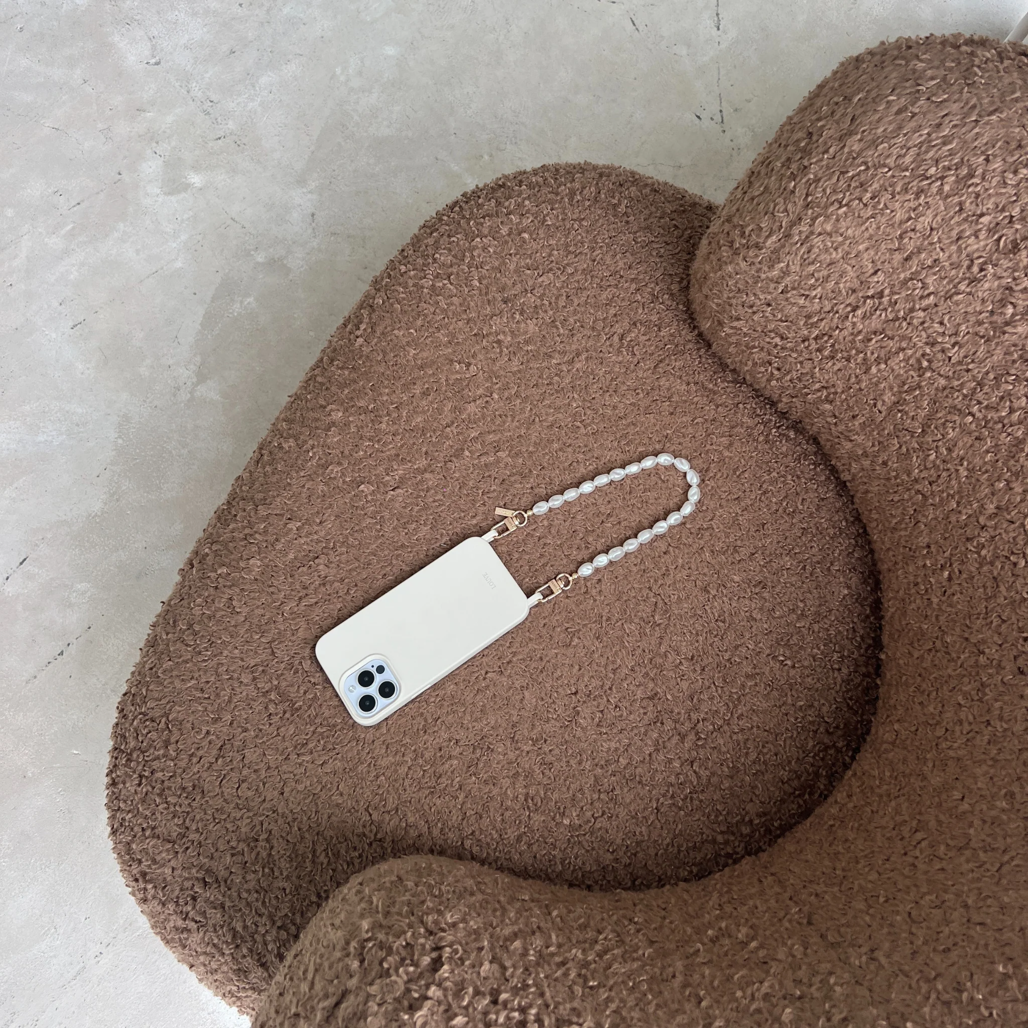 Coconut Off-White Phone Case + Pearl Wristlet | As Seen in Emily in Paris - Image 9