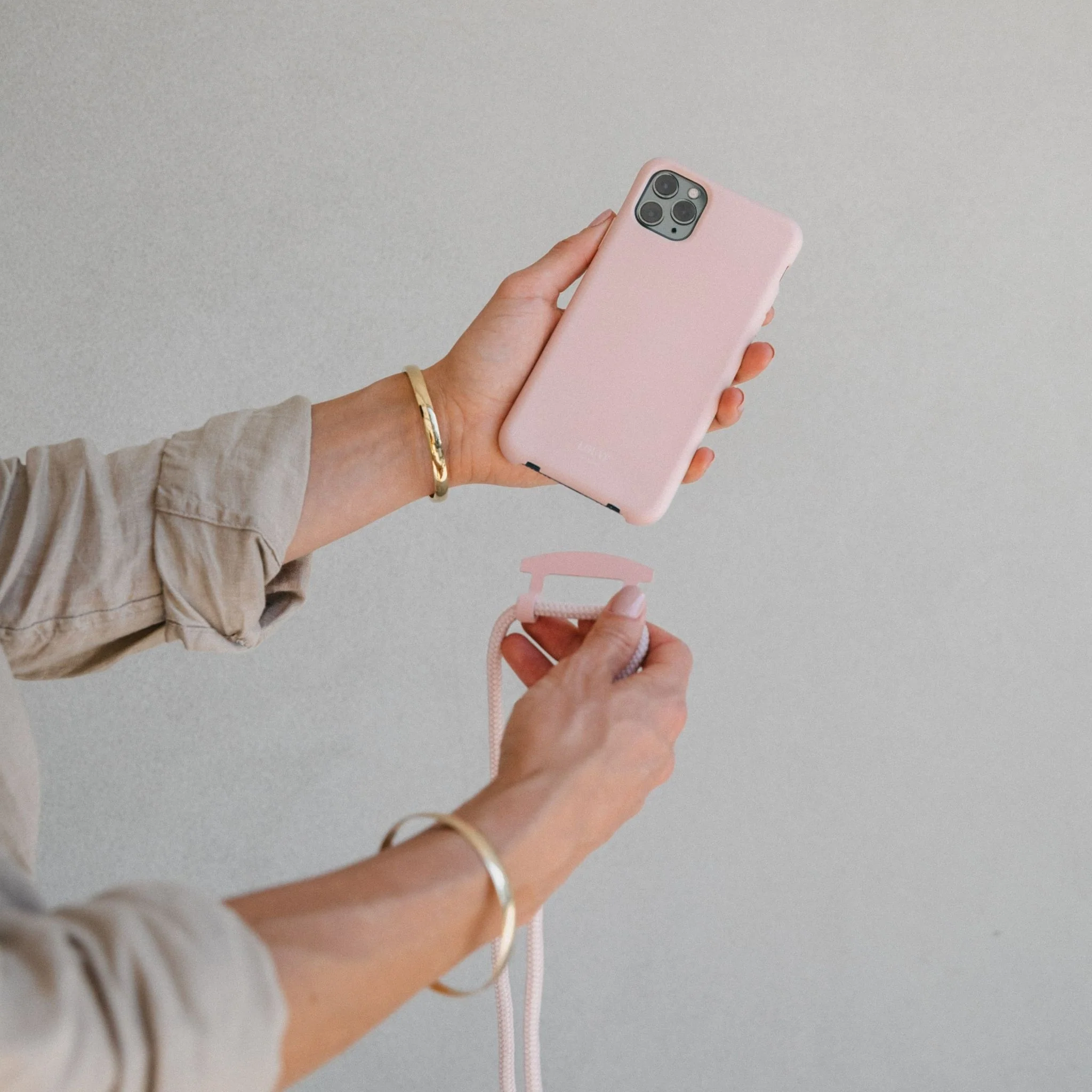 Dusty Pink Crossbody Phone Case - Image 12