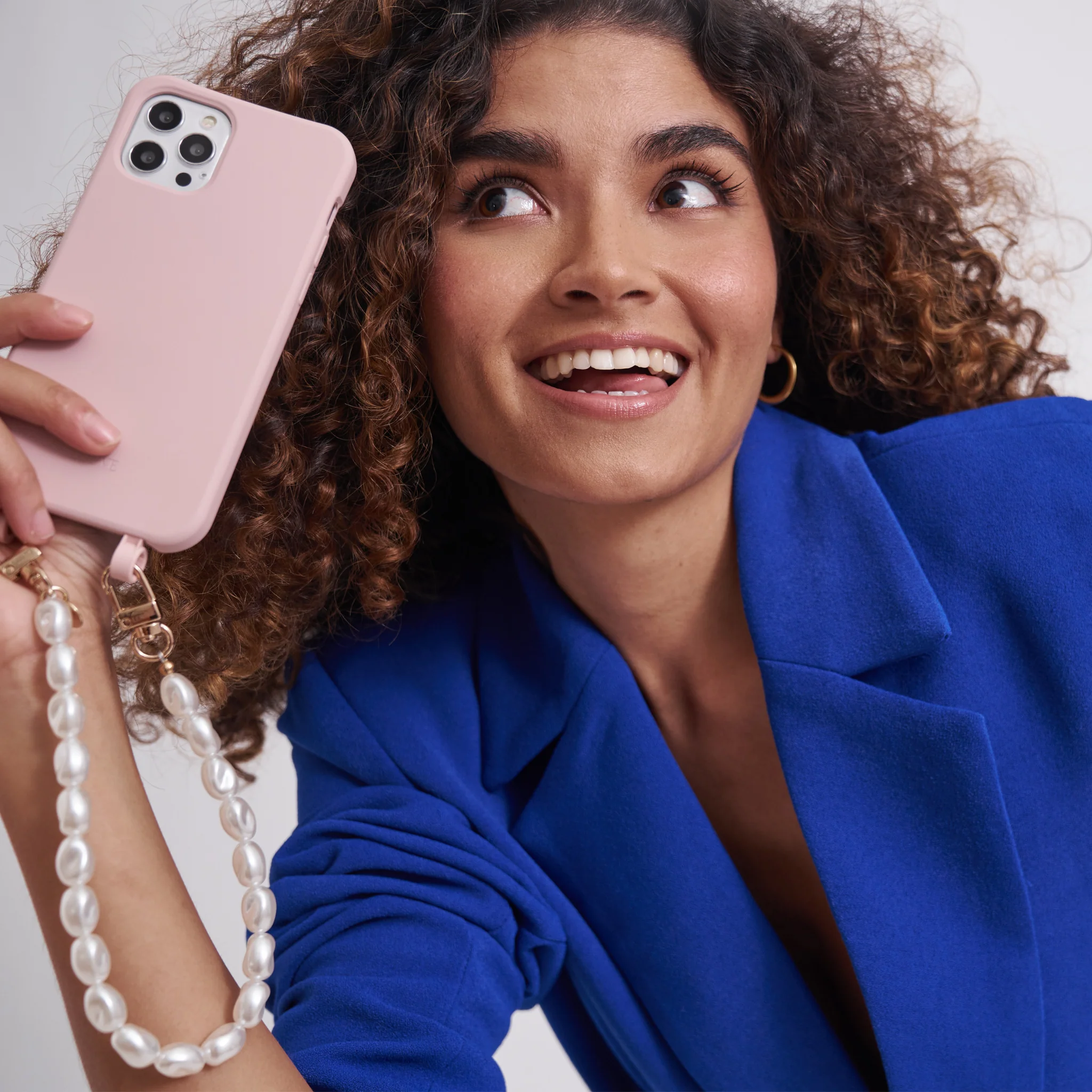 Dusty Pink Phone Case + Pearl Wristlet - Image 15