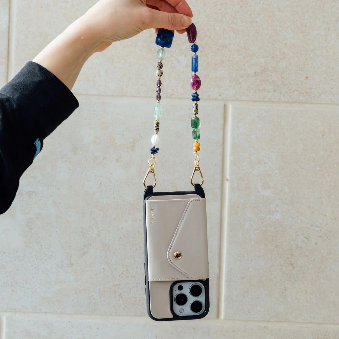 Isla Sol Phone Wristlet - Image 6