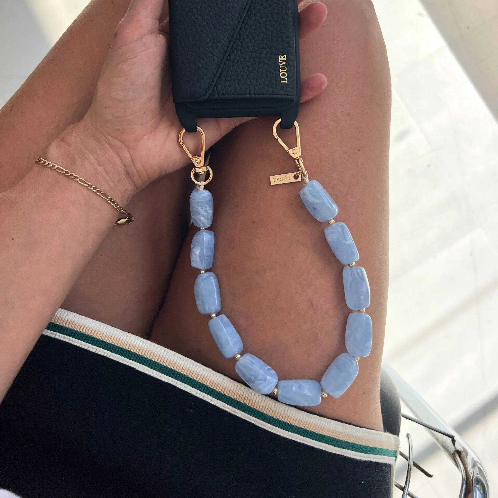 Abbey Phone Wristlet | Ocean Breeze - Image 11
