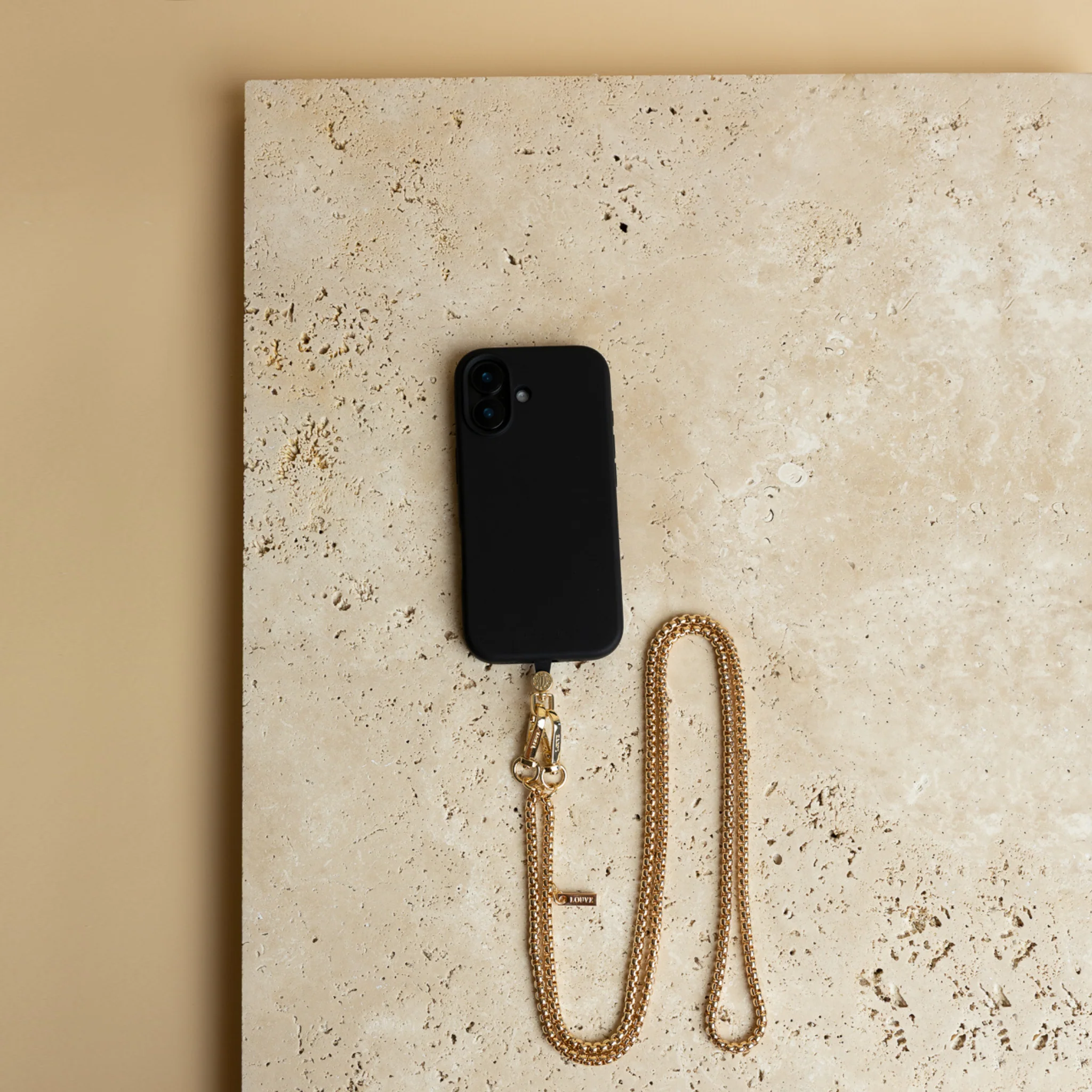 Silicone Black Case + Universal Patch + Gaia Chain - Image 3