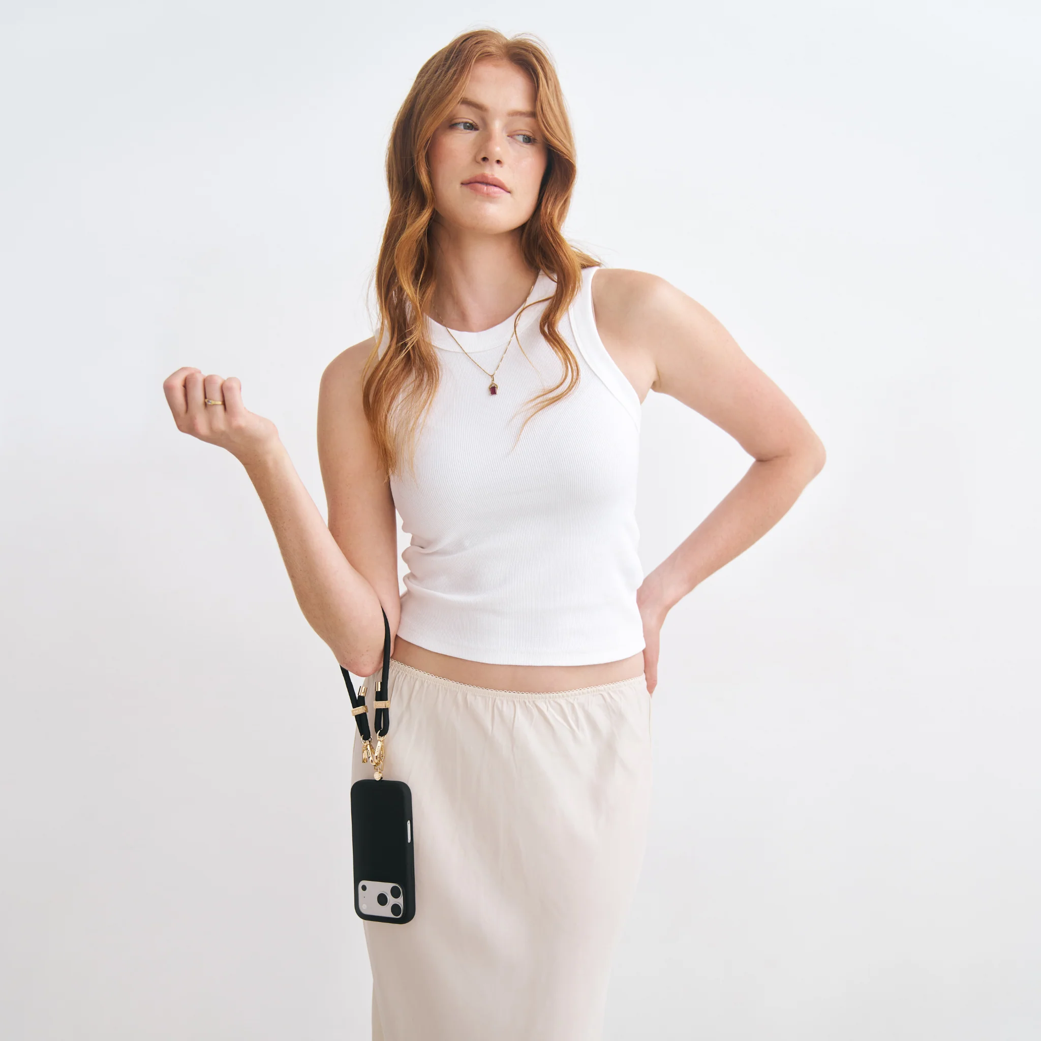 Silicone Black Case + Universal Patch + Mystique Black Wristlet - Image 8