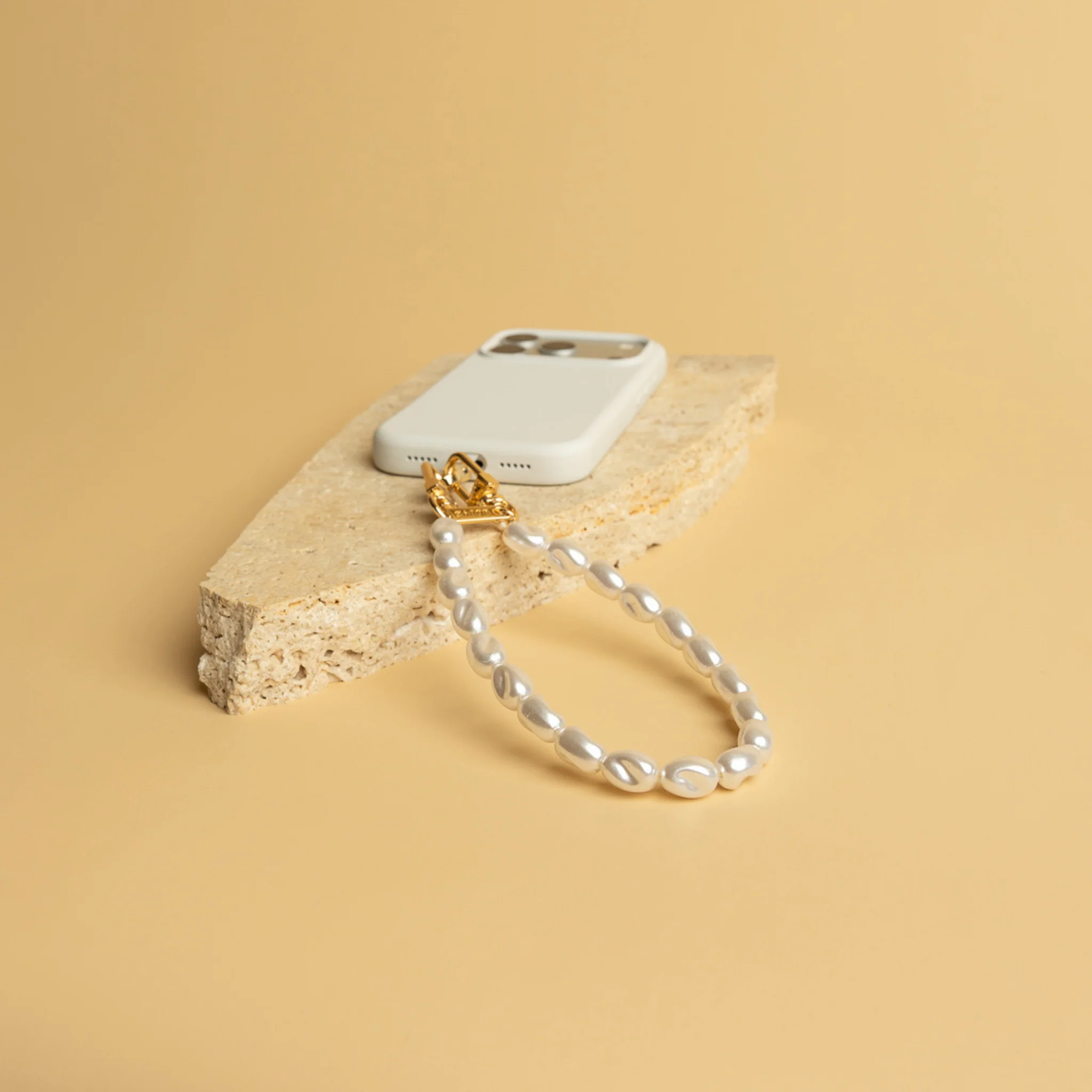 Universal Phone Strap Connector + Pearl Wristlet - Image 10