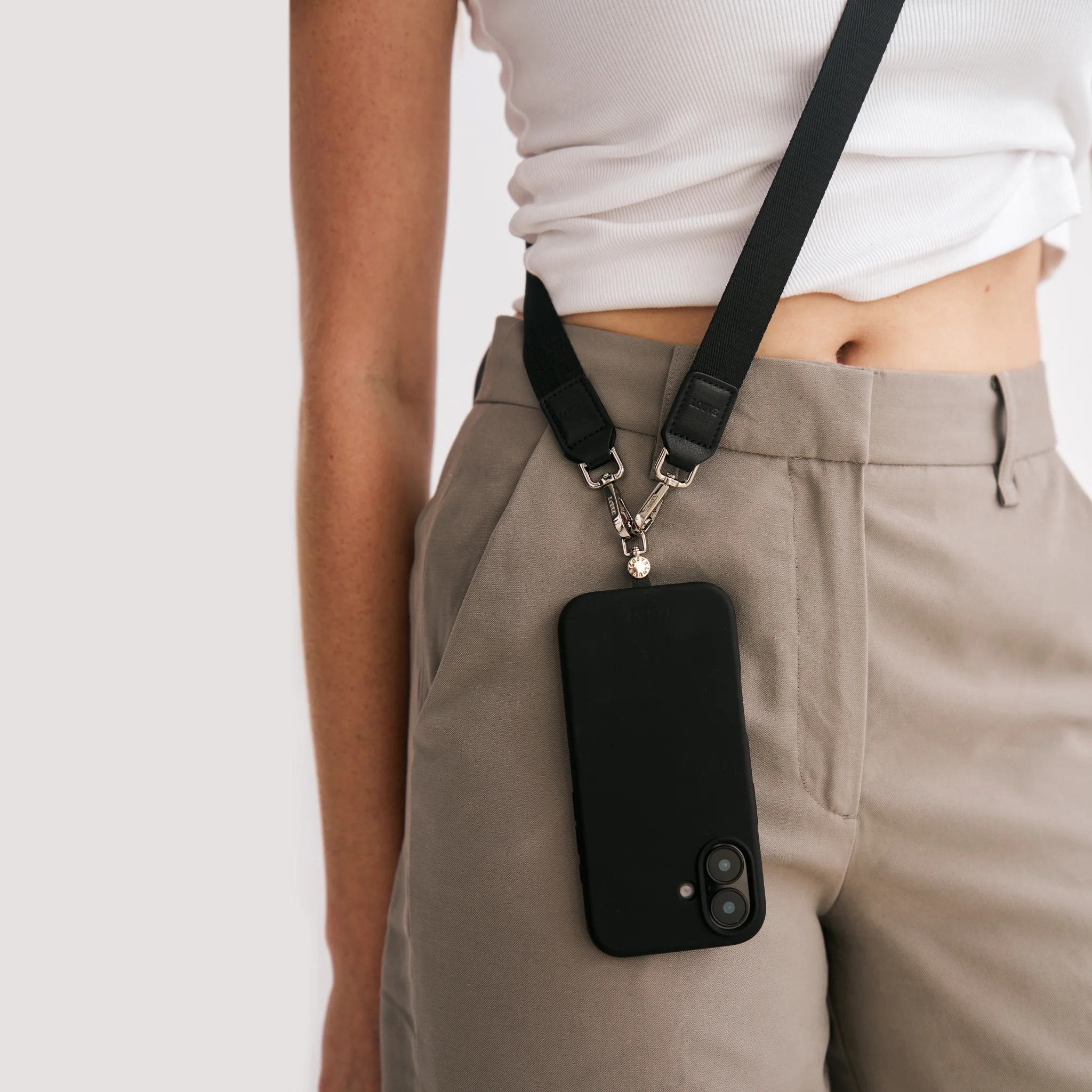 Universal Phone Strap Connector + Vera Black Lanyard - Image 8
